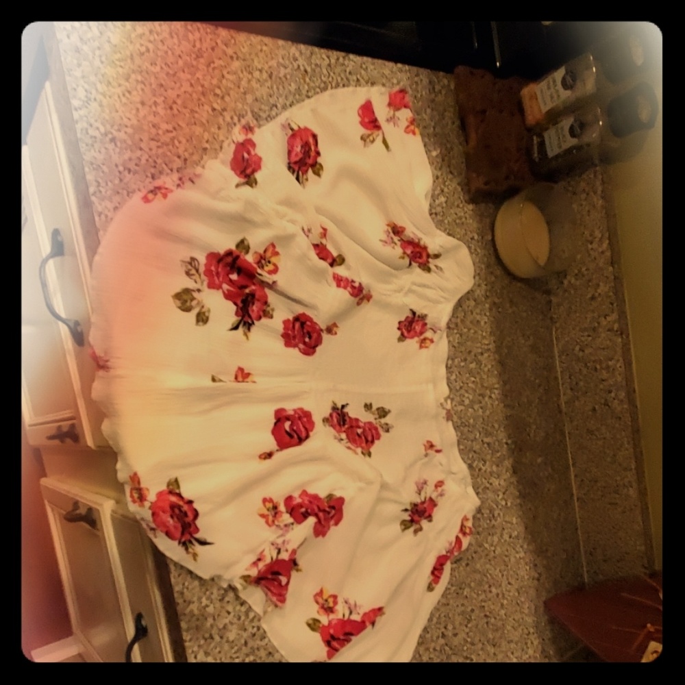 Winged flower shirt